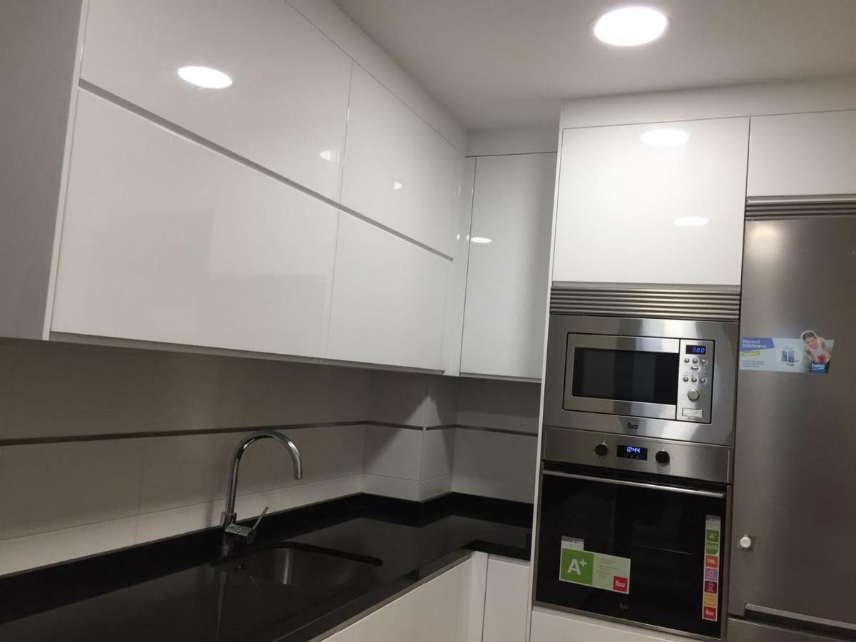 Apartamento Lujo, Primera Linea Playa, Garaje, Wifi, Piscina Climatizada Roquetas de Mar Buitenkant foto
