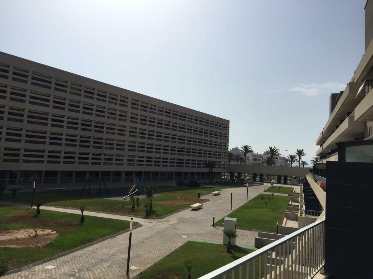 Apartamento Lujo, Primera Linea Playa, Garaje, Wifi, Piscina Climatizada Roquetas de Mar Buitenkant foto