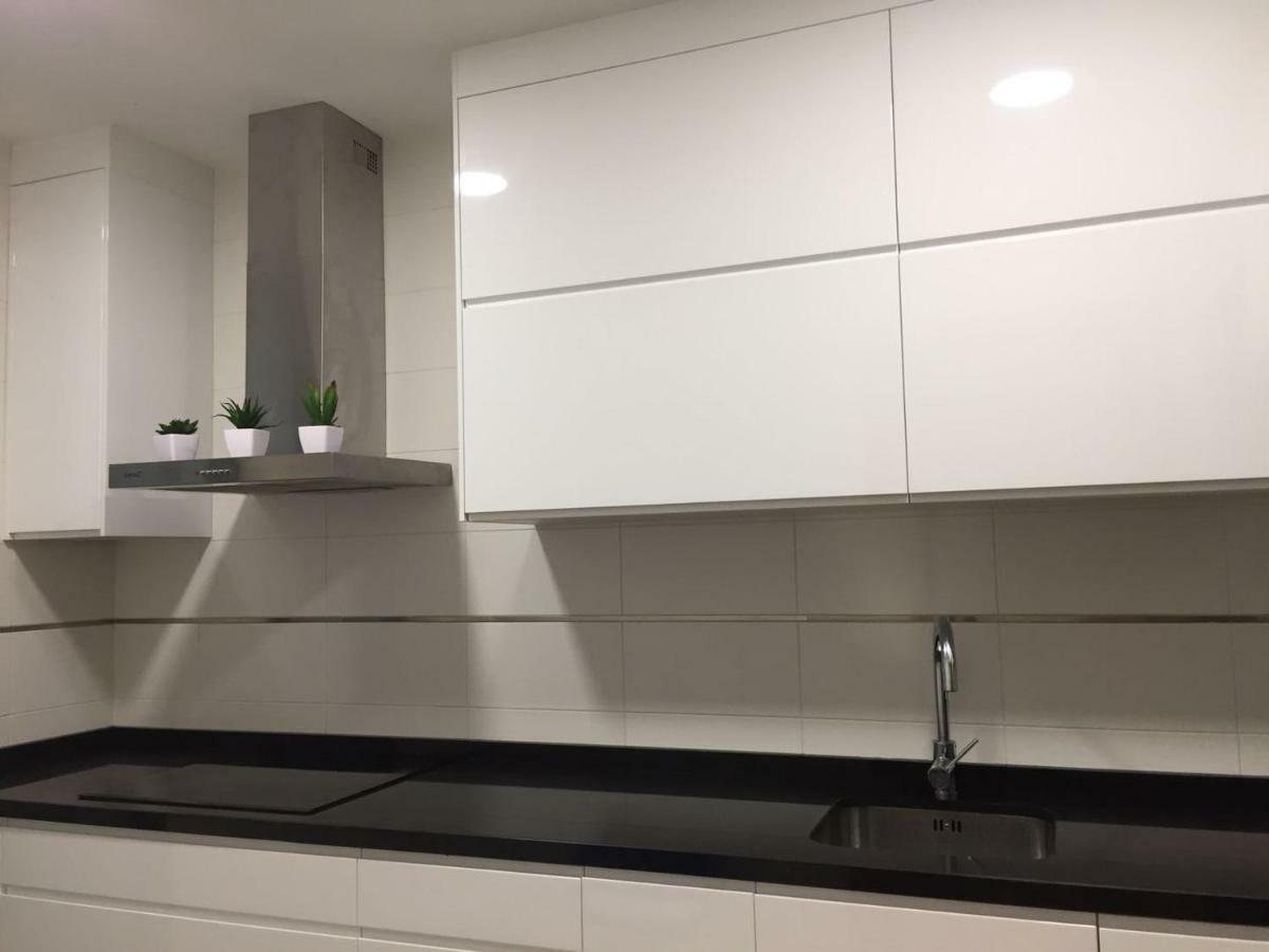 Apartamento Lujo, Primera Linea Playa, Garaje, Wifi, Piscina Climatizada Roquetas de Mar Buitenkant foto